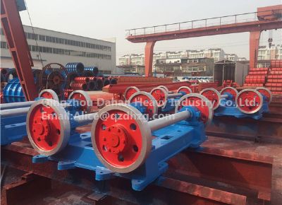 點擊查看詳細信息<br>標題：Concrete Well Pipe Making Machine 閱讀次數：1777